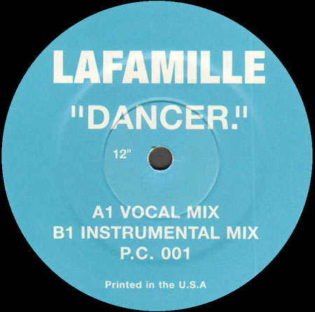 LA FAMILLE - Dancer