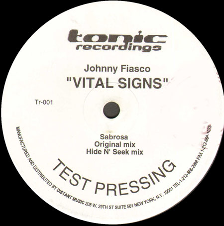 JOHNNY FIASCO - Vital Signs