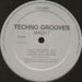 TECHNO GROOVES - Mach 7