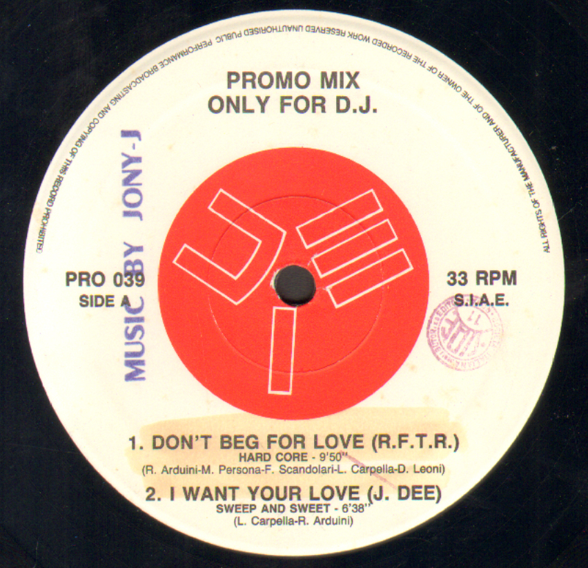 VARIOUS (R.F.T.R. / J.DEE / DAVIDA / AMY LOU CHARLES) - Promo Mix 39 (Don't Beg For Love / I Want Your Love / I Know More / Weekend)