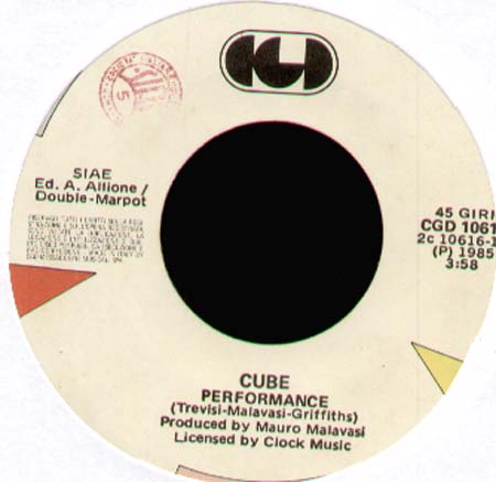 CUBE - Performance