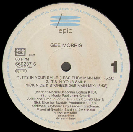 GEE MORRIS - It's In Your Smile